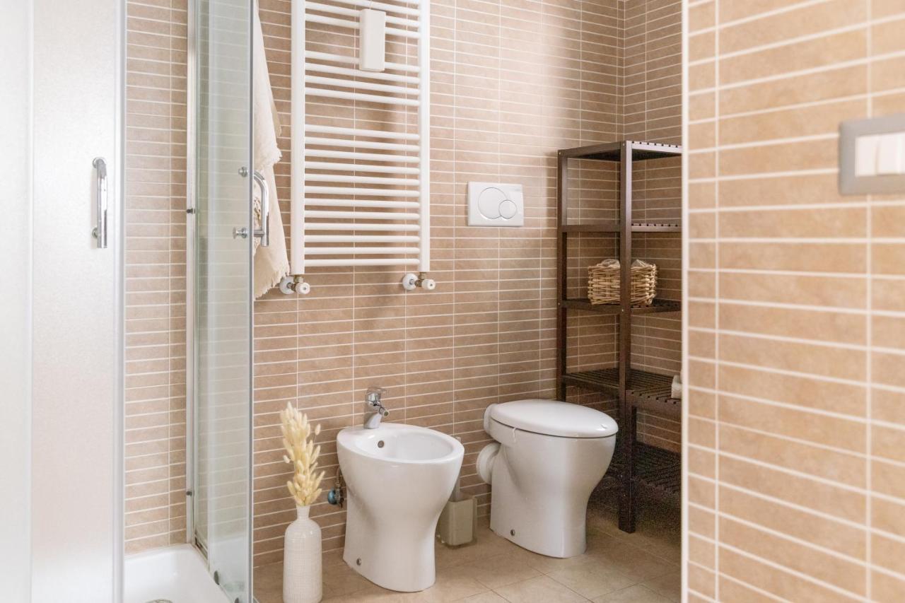 Loft Con Terrazzo - 3 Min Dalle Autostrade By FollowgreenhouseRom Exteriör bild