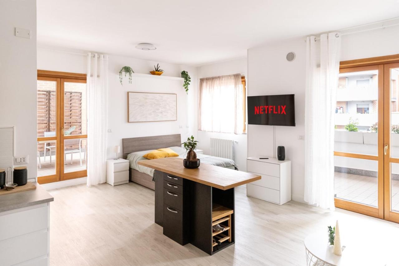 Loft Con Terrazzo - 3 Min Dalle Autostrade By FollowgreenhouseRom Exteriör bild