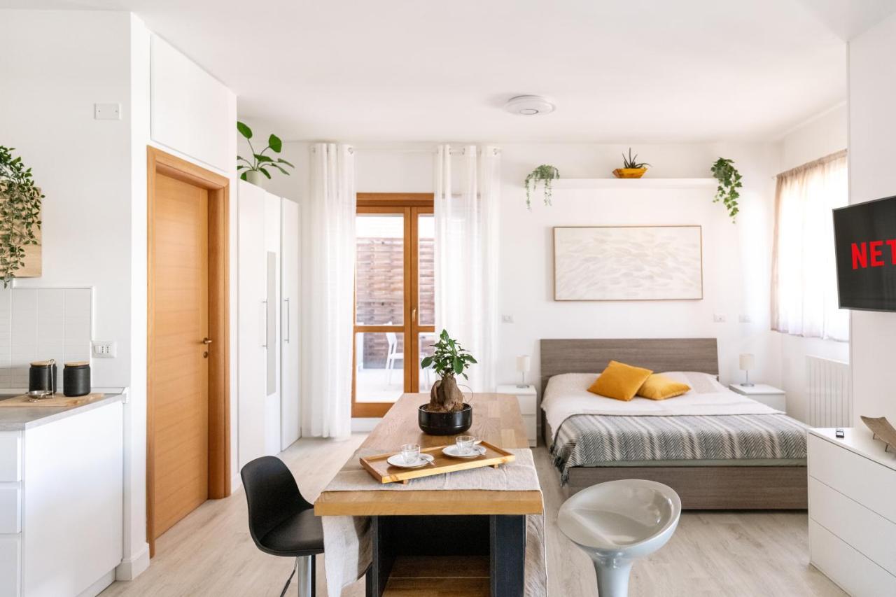 Loft Con Terrazzo - 3 Min Dalle Autostrade By FollowgreenhouseRom Exteriör bild